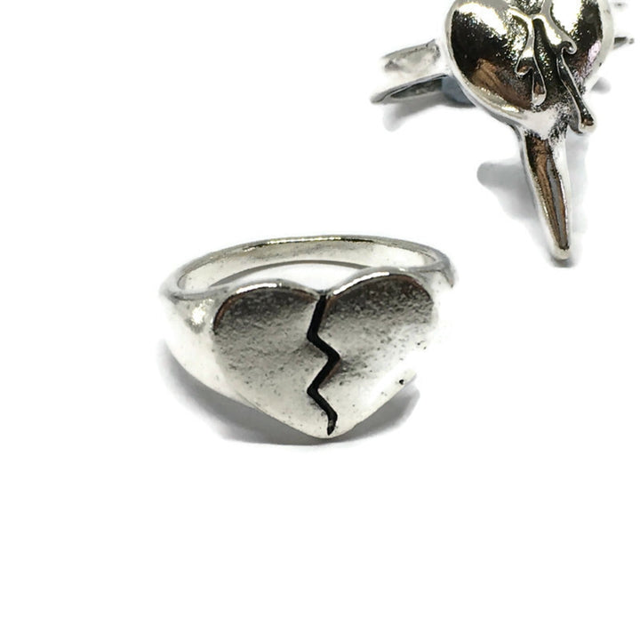 Gifts From The Crypt - Broken Heart Steel Ring Set-2